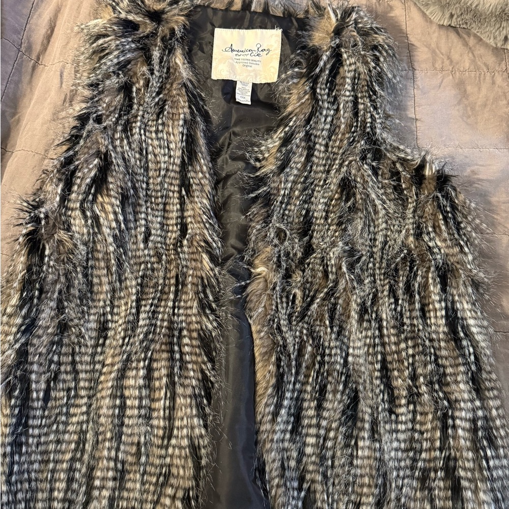 American Rag Cie faux ostrich vest size OX